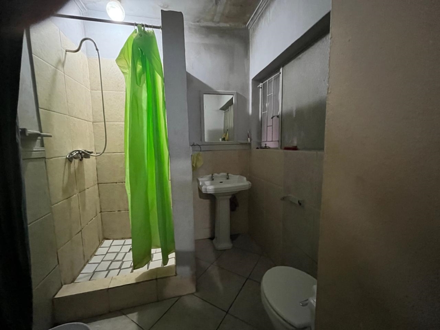 8 Bedroom Property for Sale in Churchill Estate Western Cape
